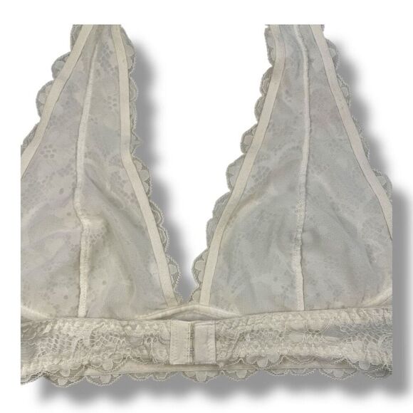 Free People Intimately Galloon White Lace Halter Bralette Bra Size Medium - Picture 7 of 7